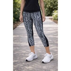 Nike Dri-FIT Running Leggings Womens XS Black White Abstract Print Crop Tights